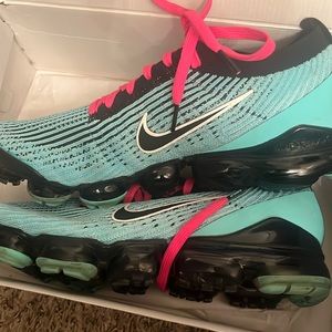 Nike VaporMax